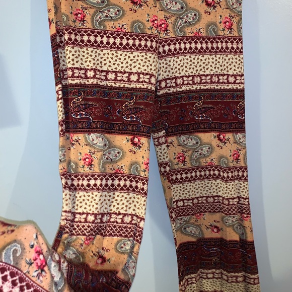 Patterned pants - Picture 2 of 4